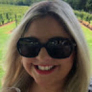 Meet your Posher, Janet